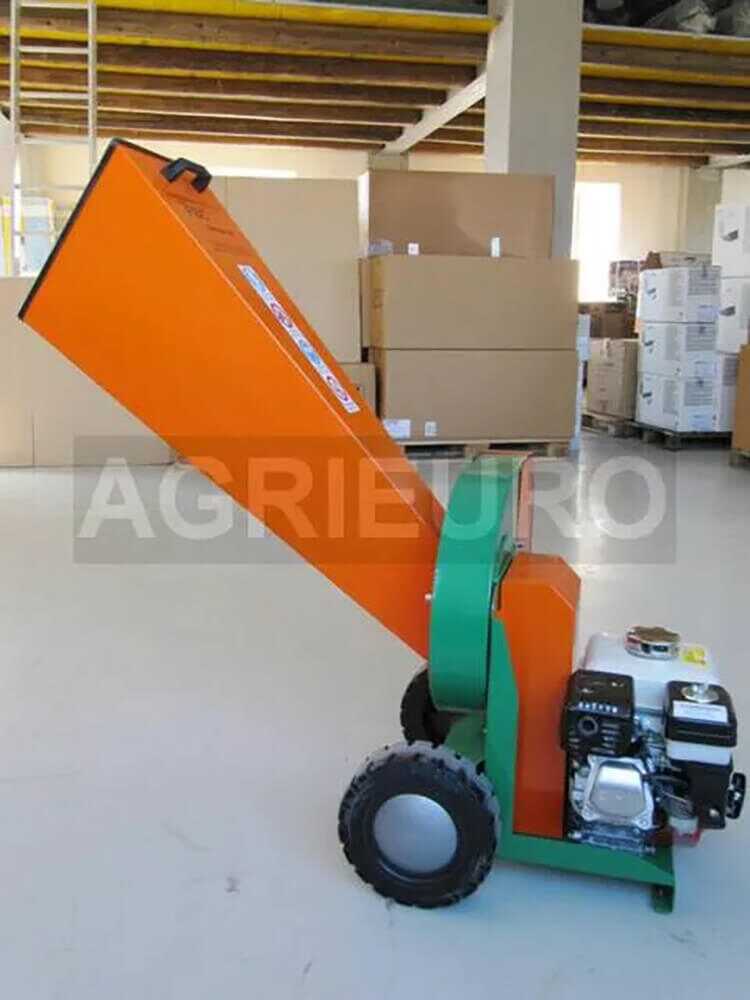 FBC BIO.S2.55H benzine hakselaar, takken tot 50 mm, detail 1
