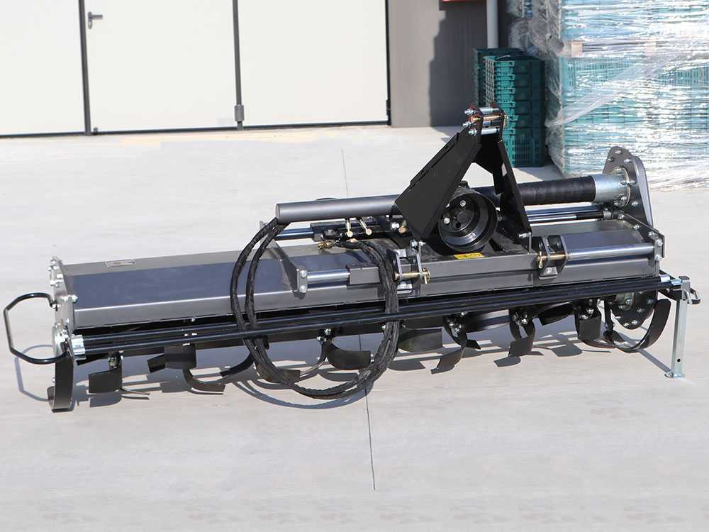 BlackStone BHTL-180 grondfrees 180 cm, hydraulisch verschuifbaar, detail 2