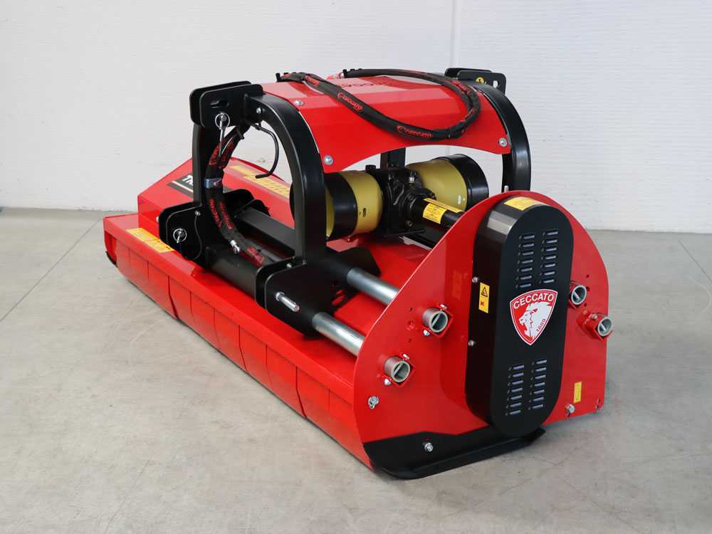 Ceccato Olindo Trincione 400 NEW- 4T2000IDR2 omkeerbare klepelmaaier 200 cm, hydraulisch verschuifbaar, detail 2