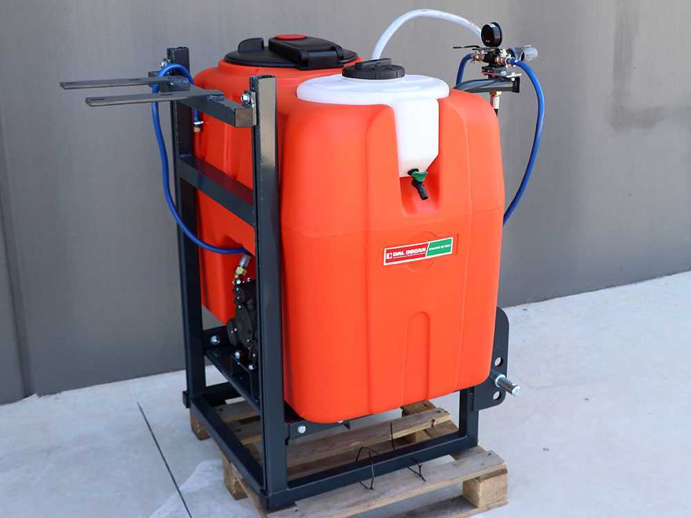 Dal Degan ILEO 200 L veldspuit, 200 liter, pomp Comet APS 31, detail 2