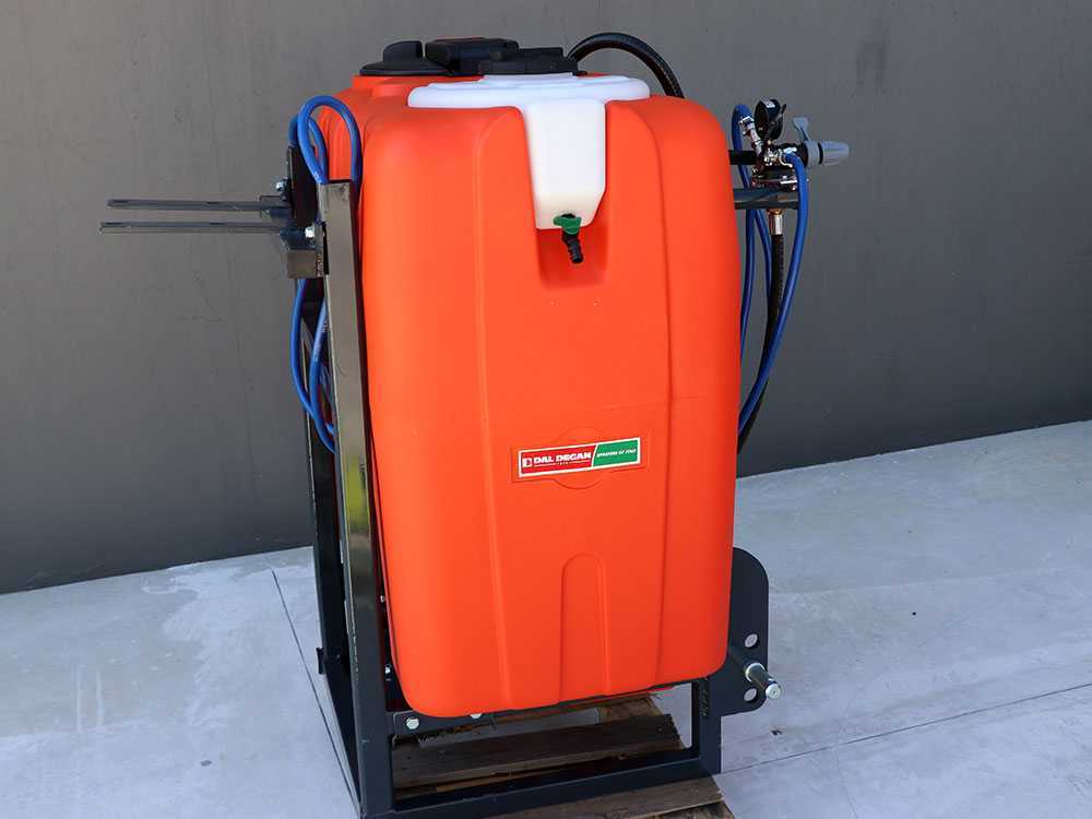 Dal Degan ILEO 300 L veldspuit, 300 liter, pomp APS 51, detail 2