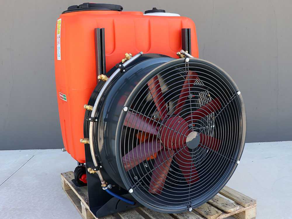 Dal Degan SOFIA 300L nevelspuit, 300 liter, pomp YP 70, detail 2