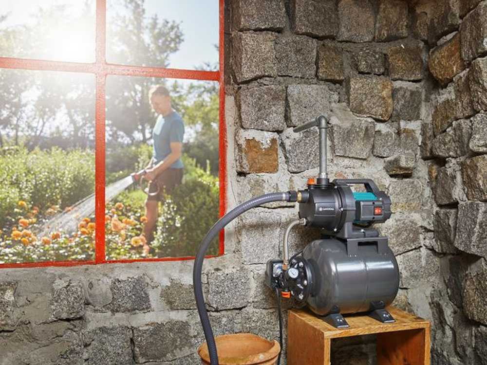 Gardena 3700/4 hydrofoorpomp, detail 1
