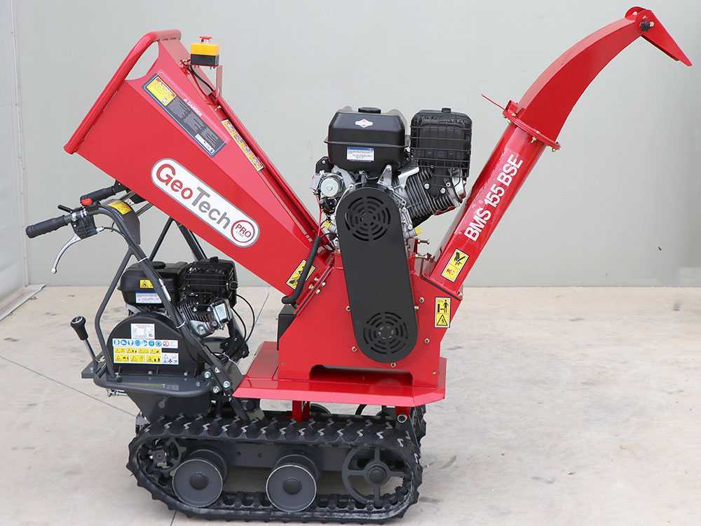 GeoTech Pro BMS155 BS benzine hakselaar, takken tot 90 mm, op rupsen, detail 2