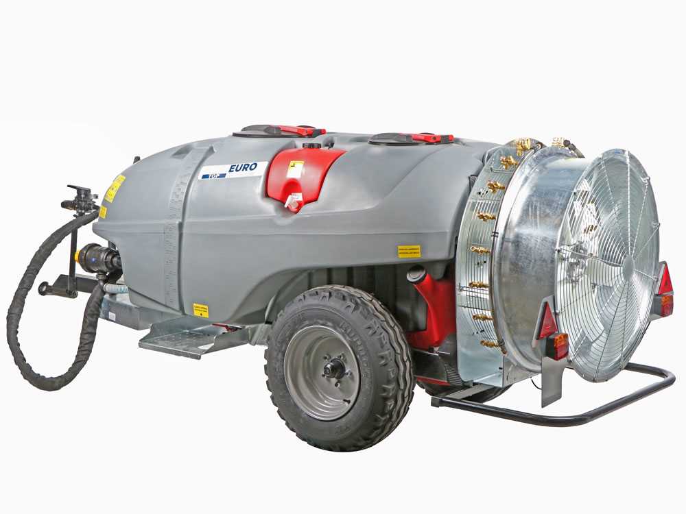 AgriEuro TOP-LINE Gray T Car 1500/90 getrokken nevelspuit, 1500 liter, pomp AR1203, detail 2