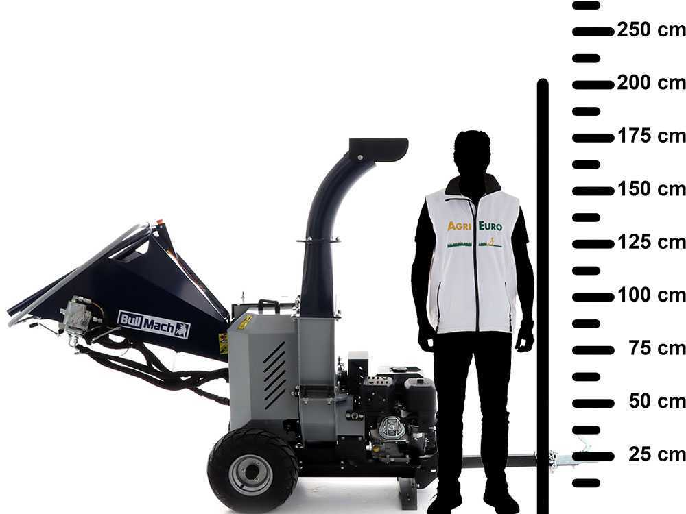 BullMach ZEUS 200 BH-BSE benzine hakselaar, takken tot 100 mm, elektrische start, getrokken uitvoering, detail 2