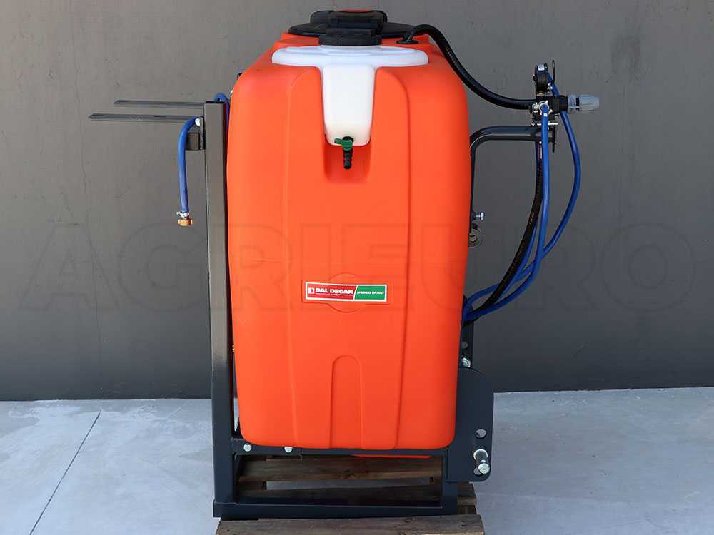 Dal Degan ILEO 300 L veldspuit, 300 liter, pomp YP 70, detail 3