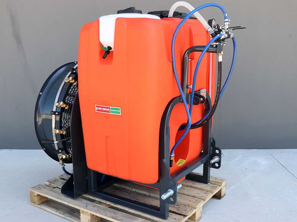 Dal Degan SOFIA 300L nevelspuit, 300 liter, pomp YP 70, detail 3