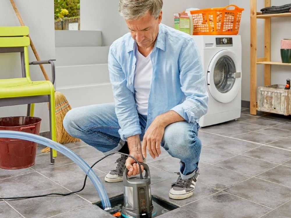 Gardena 17000 Aquasensor dompelpomp voor schoon water, detail 2
