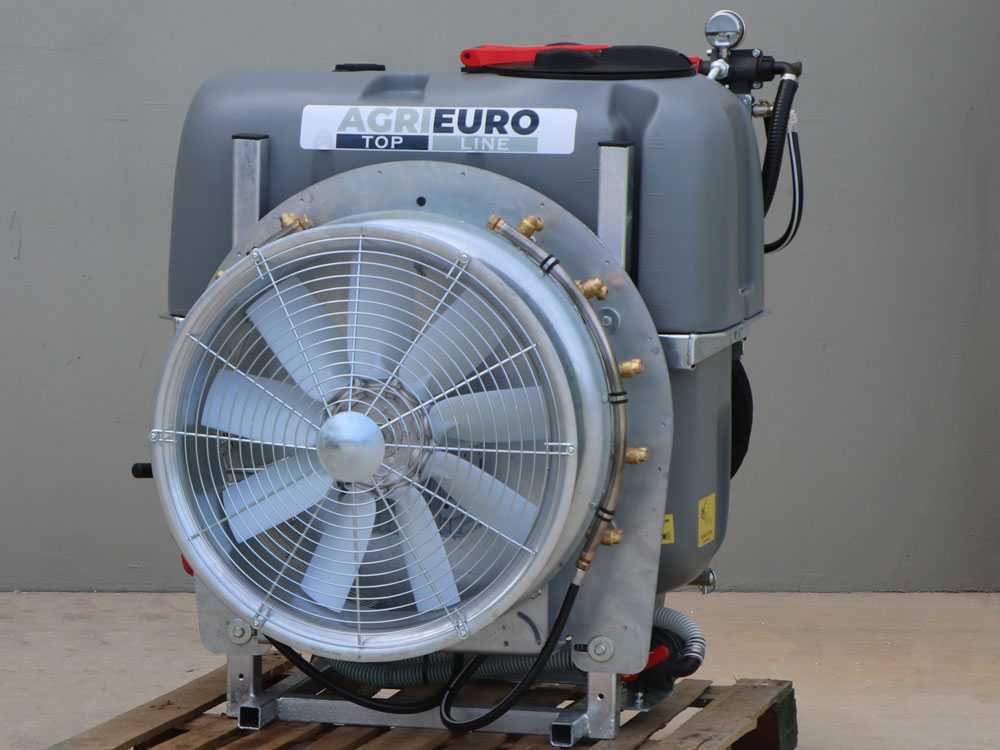 AgriEuro TOP-LINE Gray 200/60 nevelspuit, 200 liter, pomp AR503, detail 3