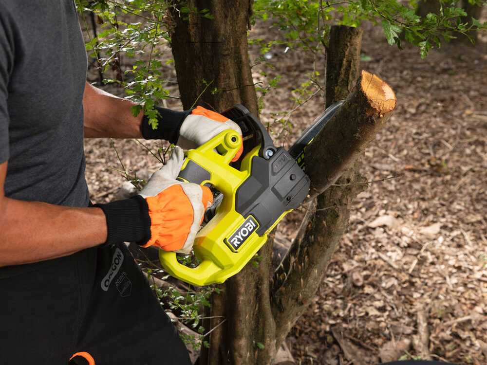 Ryobi RY18CS20A-125 accu kettingzaag, zwaard 20 cm, 18 V 2,5 Ah, detail 3