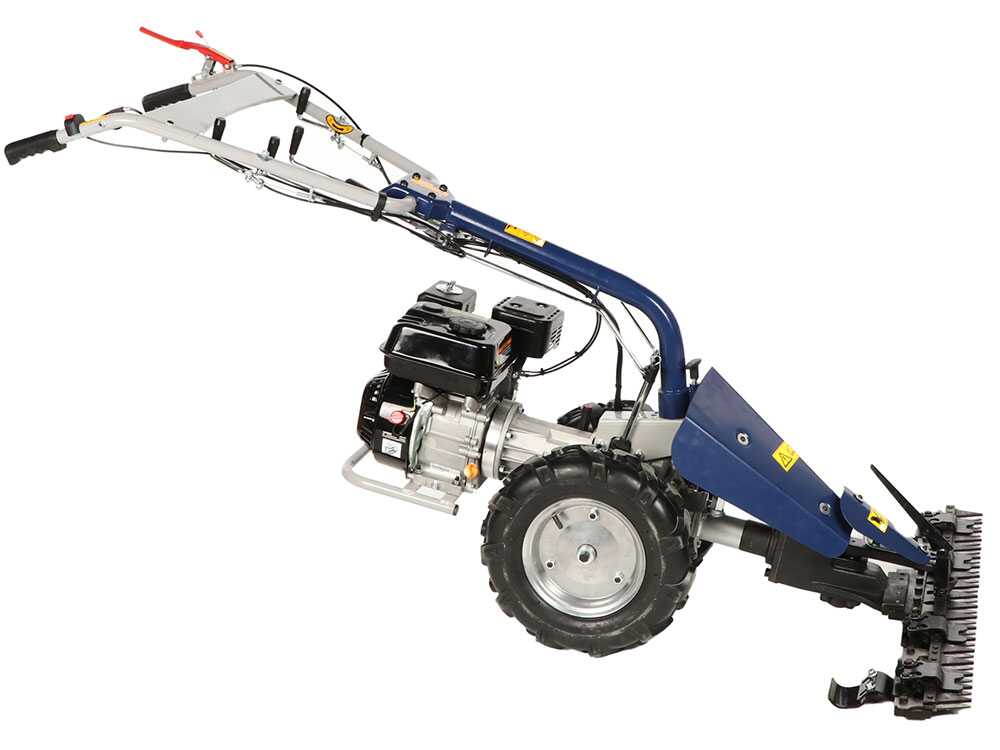Balkmaaier 97 cm BullMach Chimera 300, motor Loncin G200F, detail 4