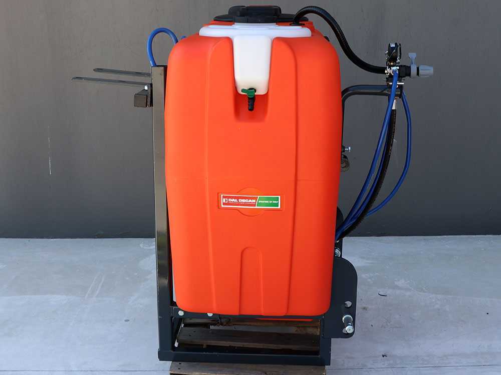 Dal Degan ILEO 300 L veldspuit, 300 liter, pomp APS 51, detail 4