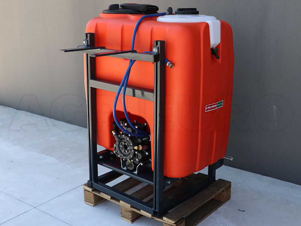 Dal Degan ILEO 300 L veldspuit, 300 liter, pomp YP 70, detail 4