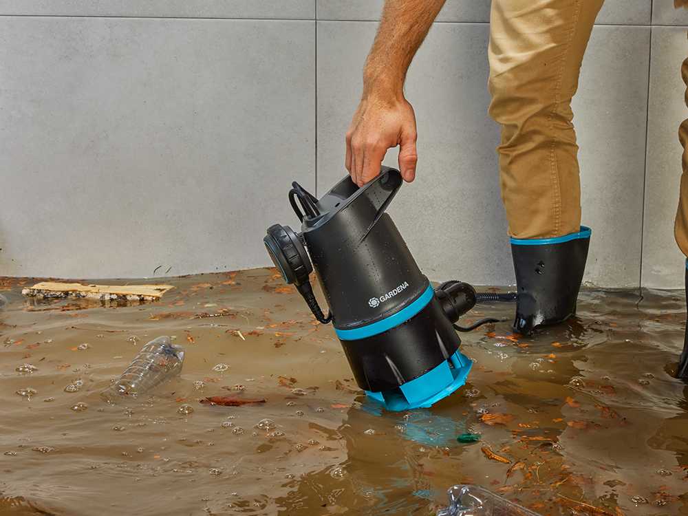 Gardena 20000 BASIC dompelpomp voor schoon en vuil water, detail 3