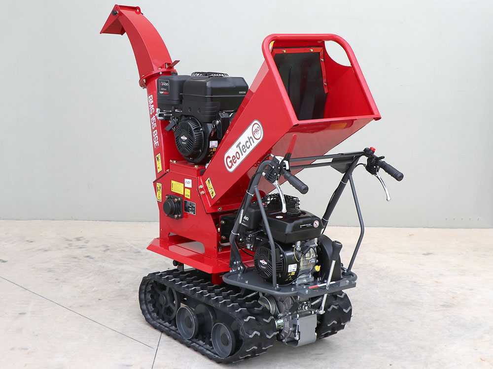 GeoTech Pro BMS155 BS benzine hakselaar, takken tot 90 mm, op rupsen, detail 4