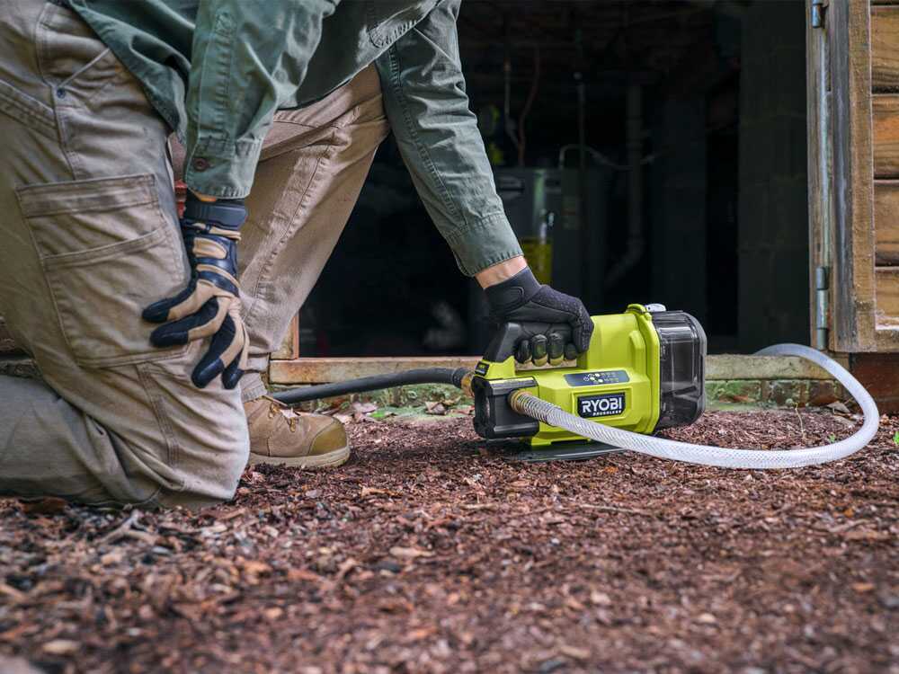 Ryobi RY18TPXA-0 tuinpomp, 18 V zonder accu, detail 4