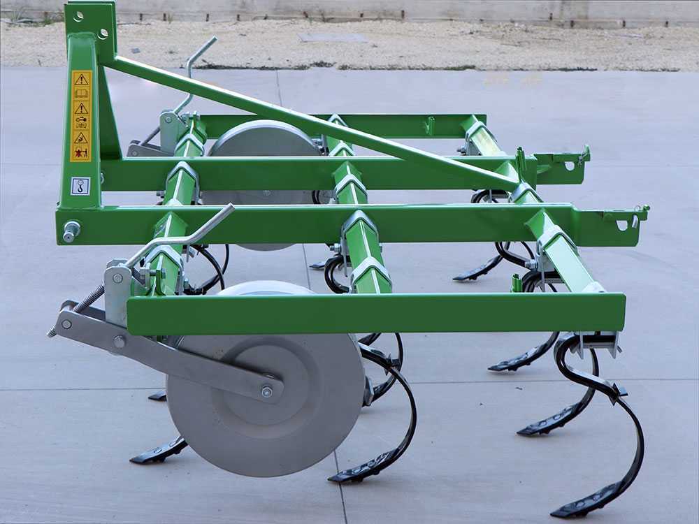 Bomet Dorado cultivator 210 cm, 14 tanden, detail 5