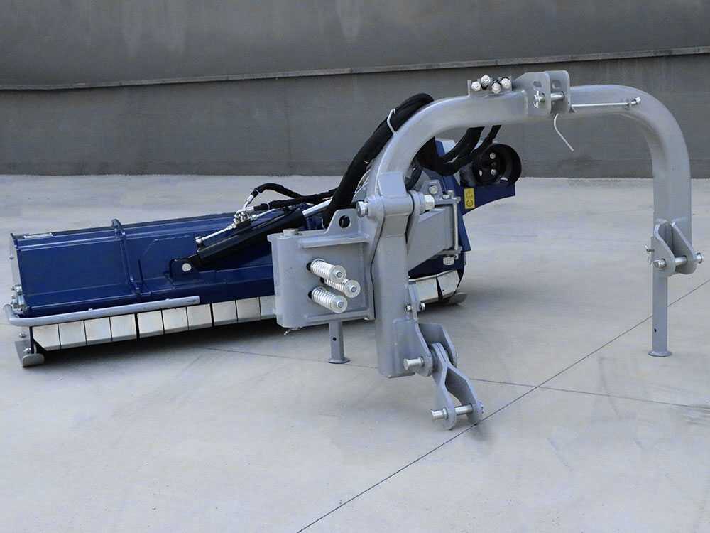 BullMach Efesto 180 zijklepelmaaier met arm 180 cm, detail 5