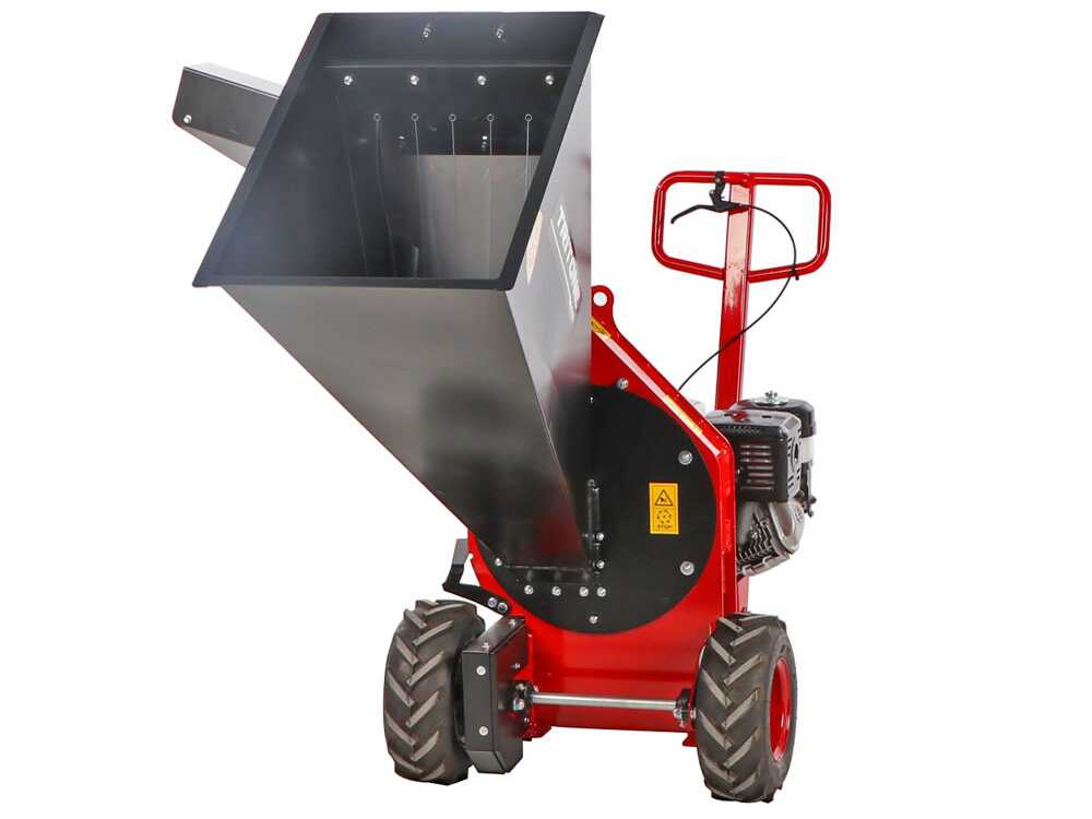 Ceccato Olindo Tritone Maxi benzine hakselaar, takken tot 70 mm, op wielen, detail 4