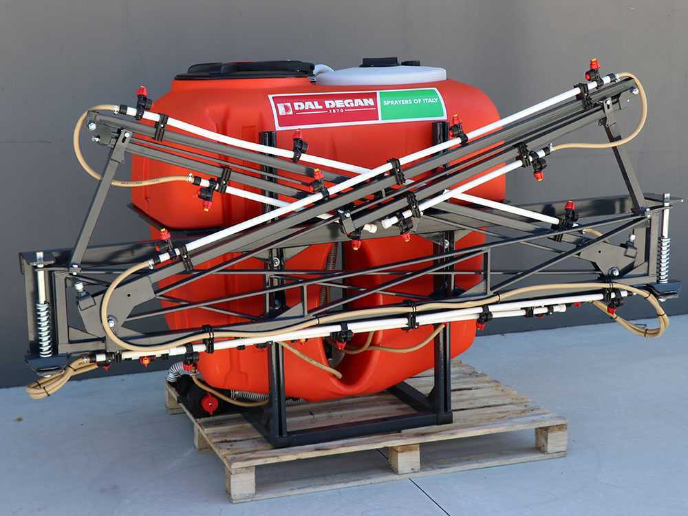 Dal Degan MANDA EXTRA 400L onkruidspuit, 400 liter, spuitboom 12 m, pomp Comet BP 125K, detail 5