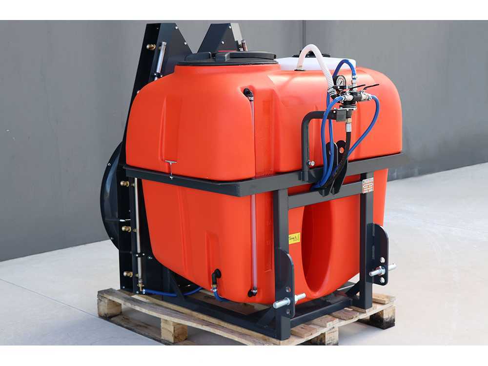 Dal Degan SATURN EXTRA 400L verticale nevelspuit, 400 liter, pomp APS 71, detail 5