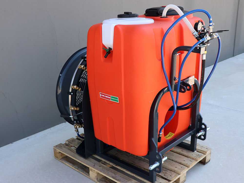Dal Degan SOFIA 300L nevelspuit, 300 liter, pomp YP 70, detail 5