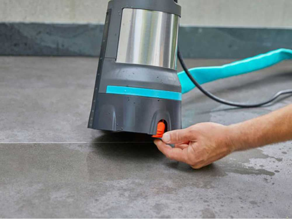 Gardena 11000 Aquasensor dompelpomp voor schoon water, detail 4