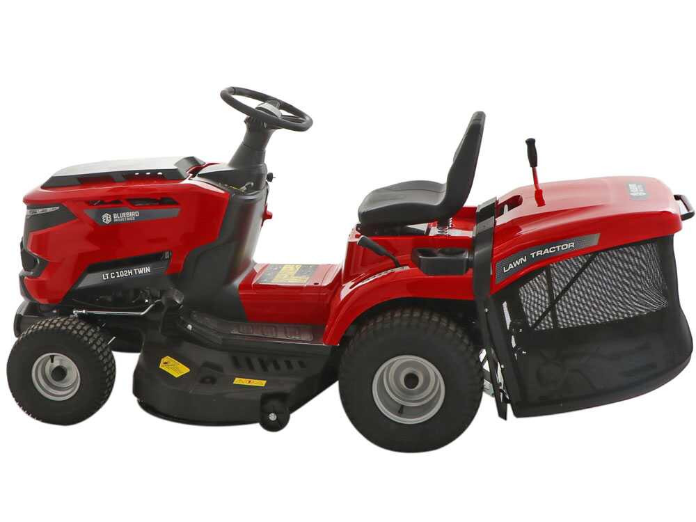 Blue Bird LT C102H TWIN gazontractor met opvangbak 102 cm, hydrostaat, detail 5