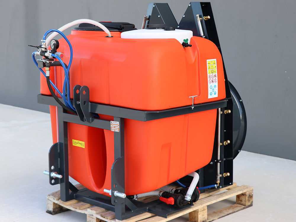 Dal Degan SATURN EXTRA 400L verticale nevelspuit, 400 liter, pomp APS 71, detail 6
