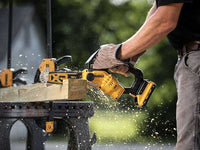DeWalt DCMPS520P1-QW accu kettingzaag voor snoeien, zwaard 20 cm, 18 V 5 Ah, detail 5