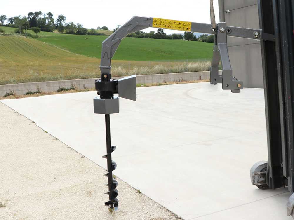 Grondboor voor de trekker BlackStone BHD500, zonder boor, detail 7