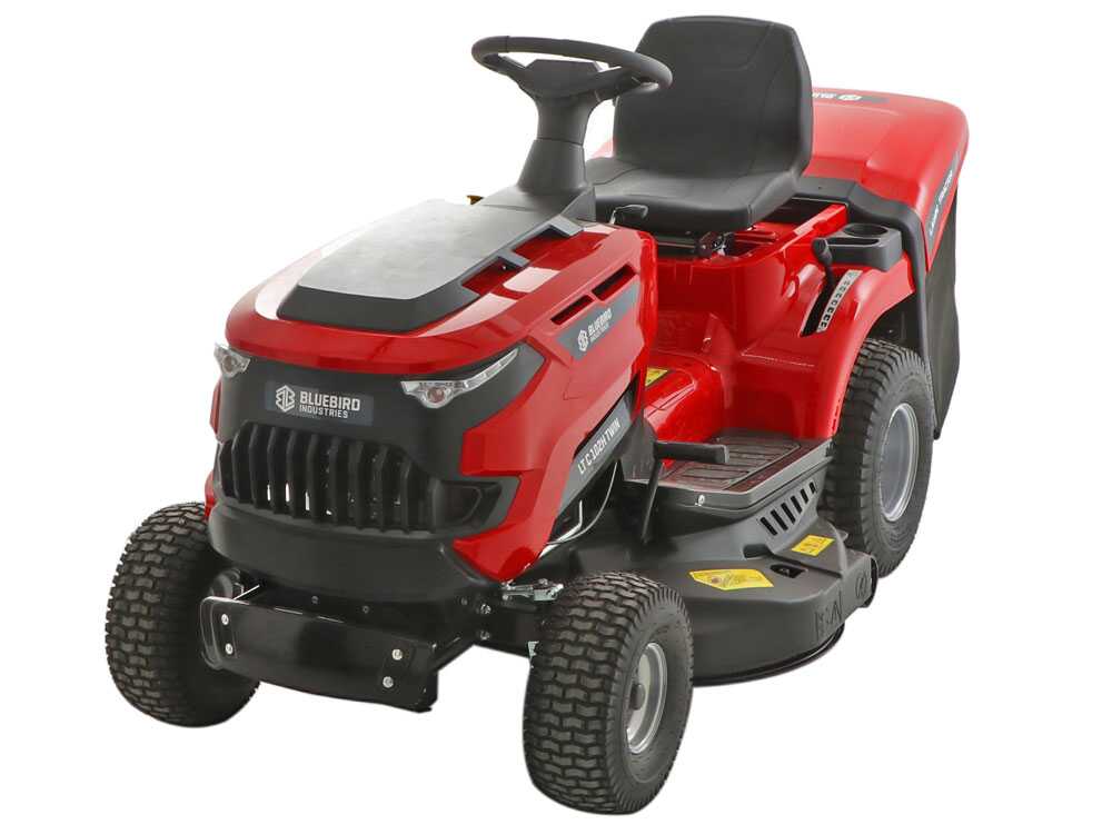 Blue Bird LT C102H TWIN gazontractor met opvangbak 102 cm, hydrostaat, detail 6