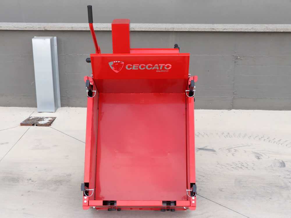 Ceccato Olindo Tritone BIG CINGO benzine hakselaar, takken tot 80 mm, detail 7