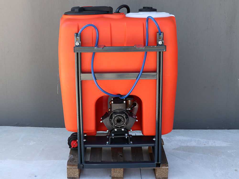 Dal Degan ILEO 300 L veldspuit, 300 liter, pomp APS 51, detail 7
