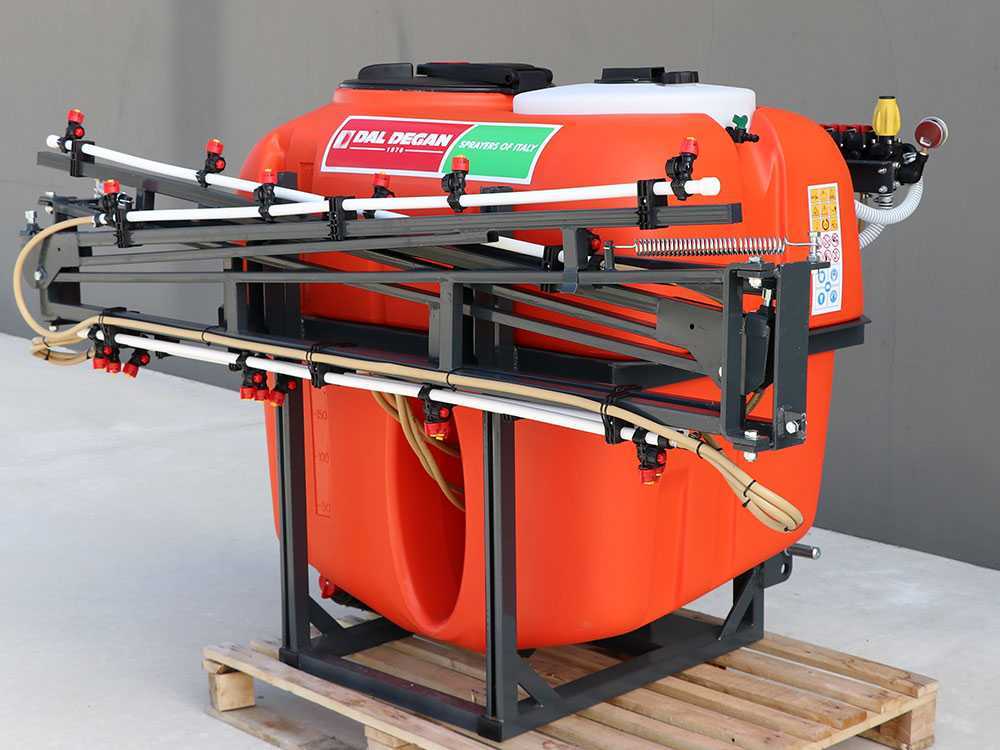 Dal Degan MANDA EXTRA 400 L onkruidspuit, 400 liter, spuitboom 10 m, pomp YP70, detail 7