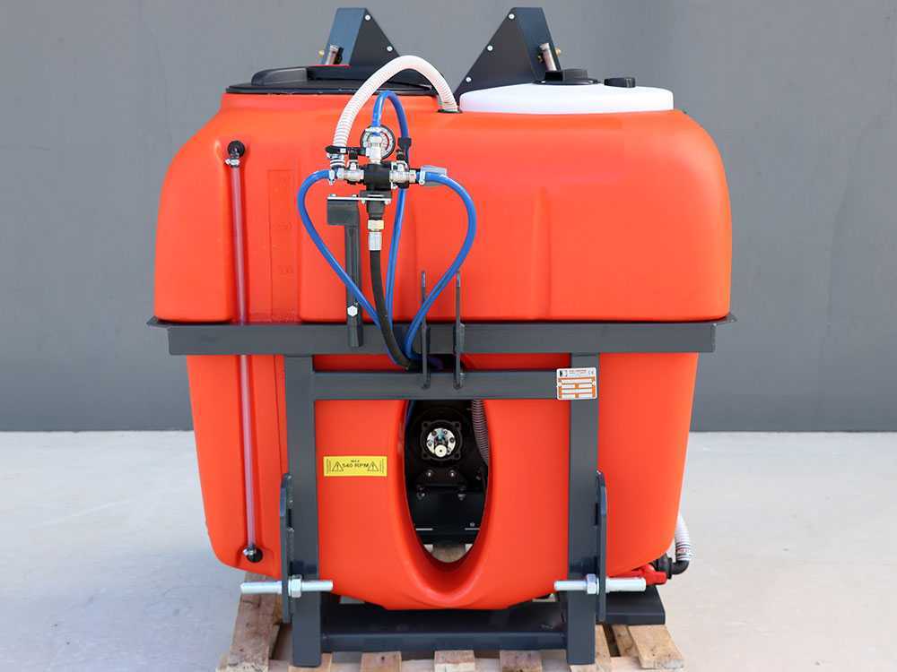 Dal Degan SATURN EXTRA 400L verticale nevelspuit, 400 liter, pomp APS 71, detail 7