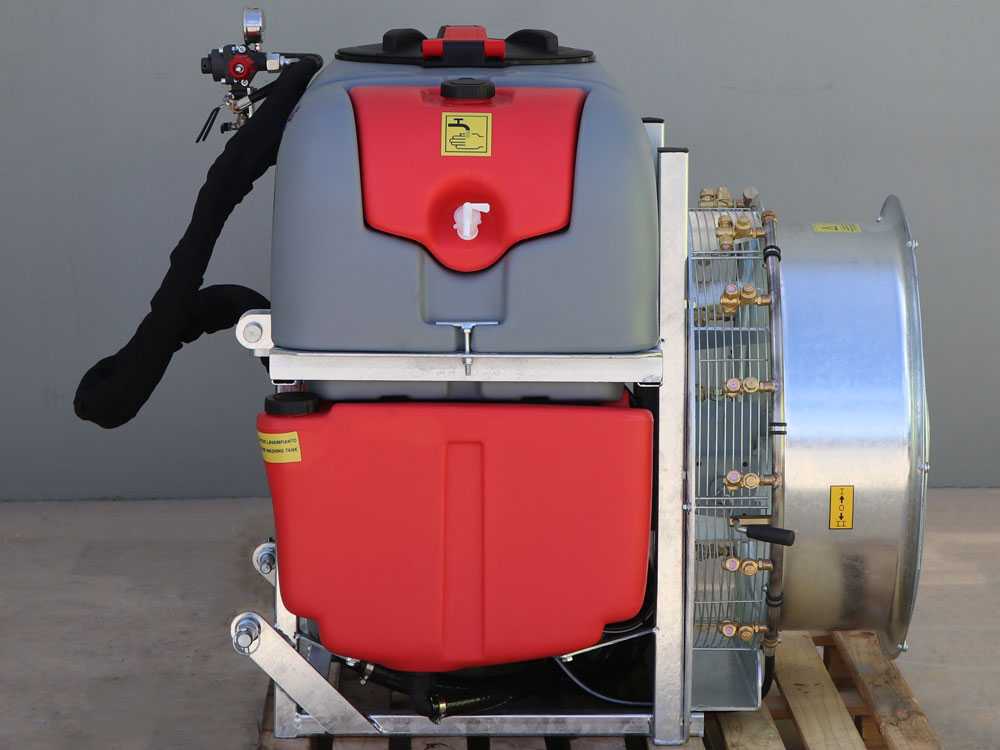 AgriEuro TOP-LINE Gray 300/70 nevelspuit, 300 liter, pomp AR713, detail 7