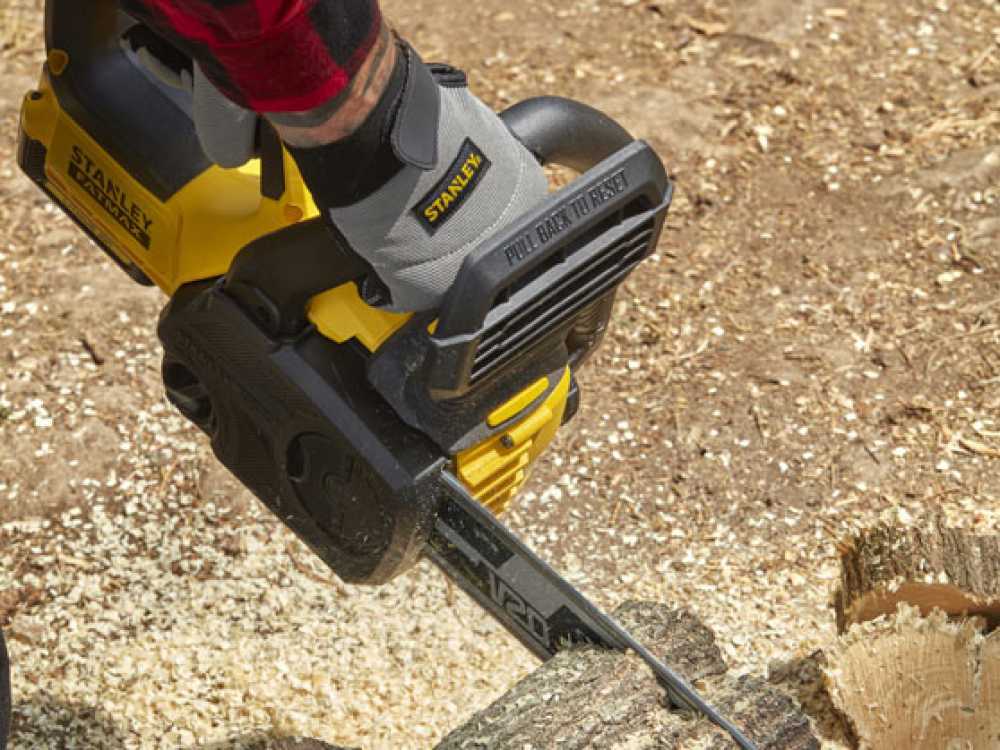 Stanley Fatmax V20 accu kettingzaag, zwaard 30 cm, 18 V 4 Ah, detail 6