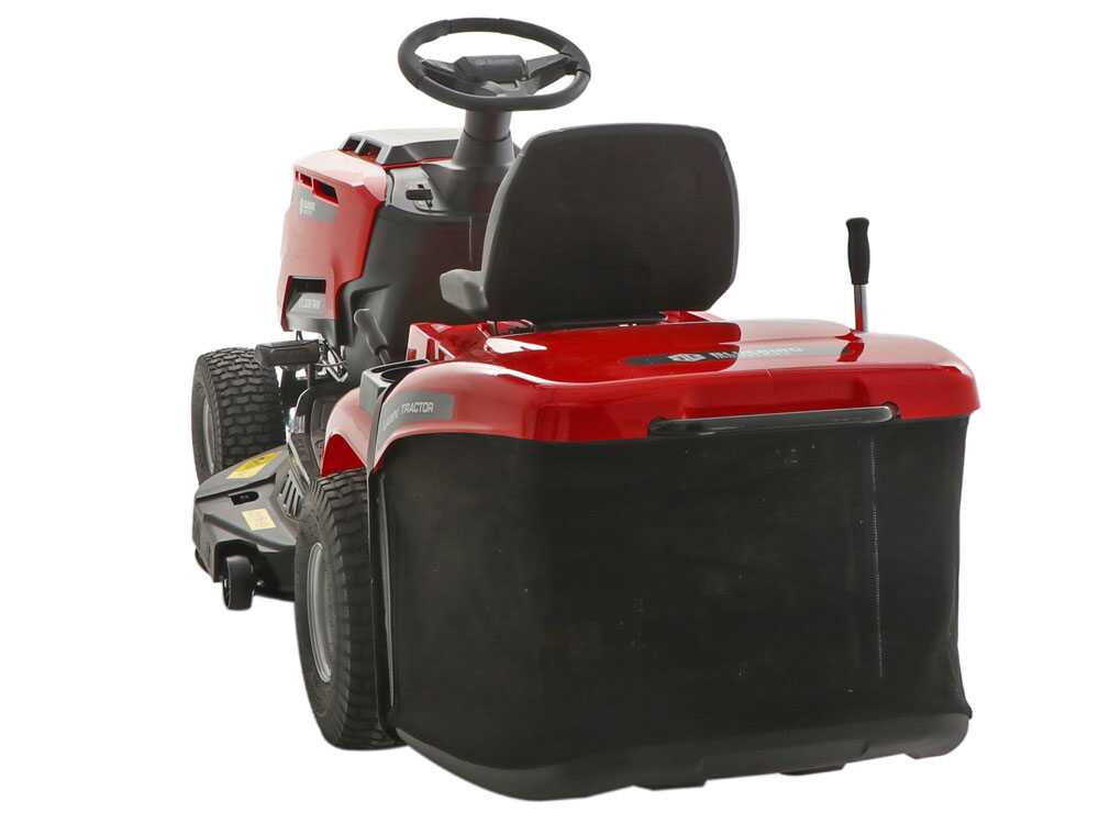 Blue Bird LT C102H TWIN gazontractor met opvangbak 102 cm, hydrostaat, detail 7