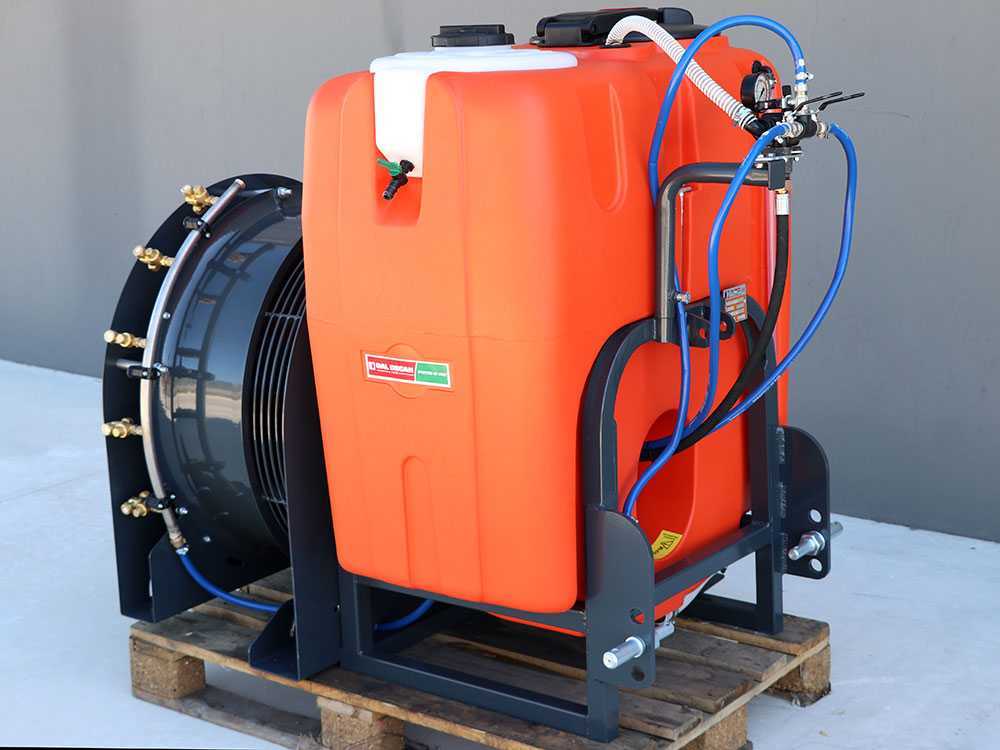 Dal Degan VOLKAN 300L nevelspuit, 300 liter, pomp APS 51, detail 8