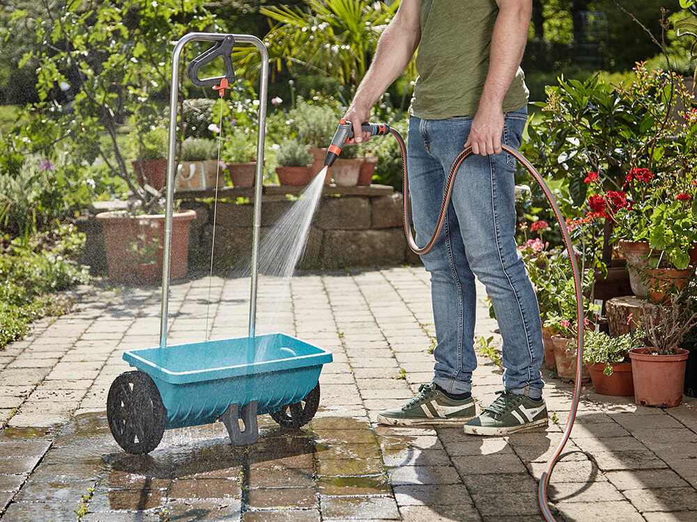 Zaai- en strooiwagen Gardena 432-20, 12,5 liter, detail 8