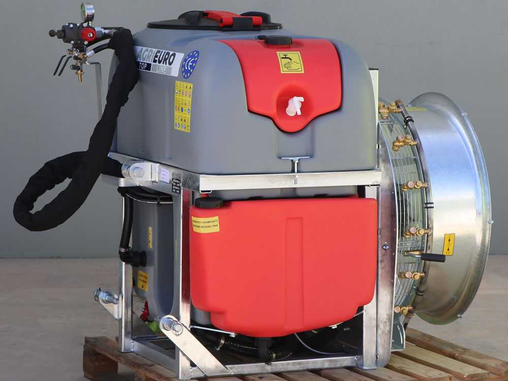 AgriEuro TOP-LINE Gray 300/70 nevelspuit, 300 liter, pomp AR713, detail 8