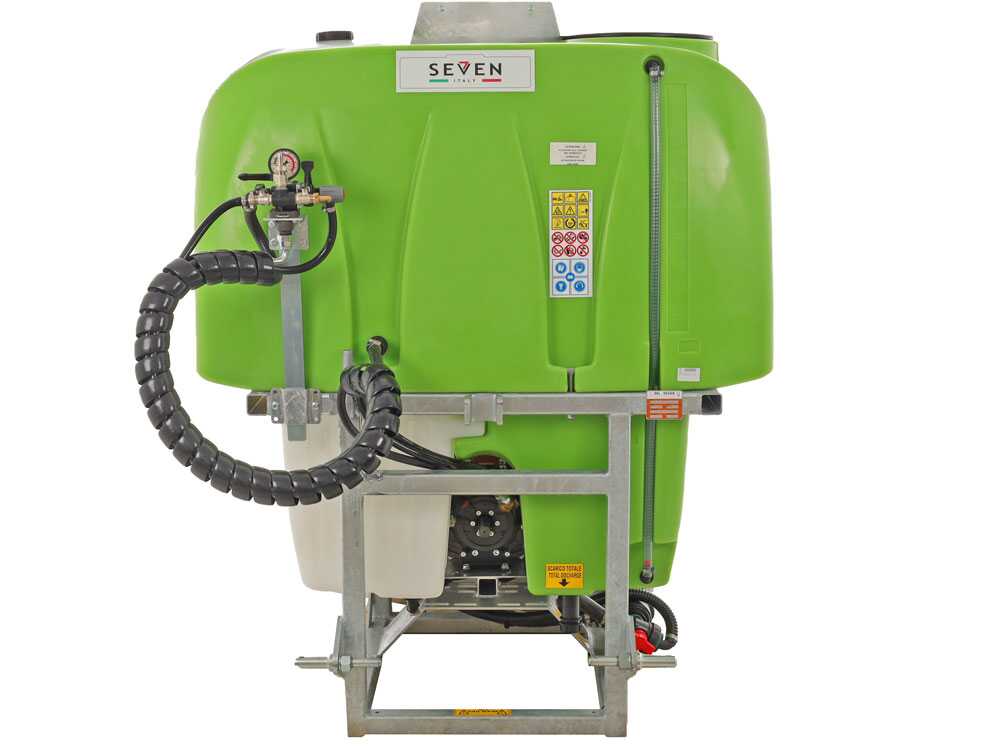 Seven Italy 600 nevelspuit met toren, 600 liter, pomp APS 71, detail 8
