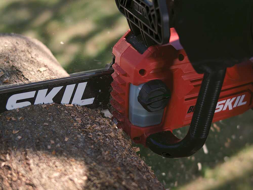 Skil 0534CA accu kettingzaag, zwaard 30 cm, 20 V 2 Ah, detail 8
