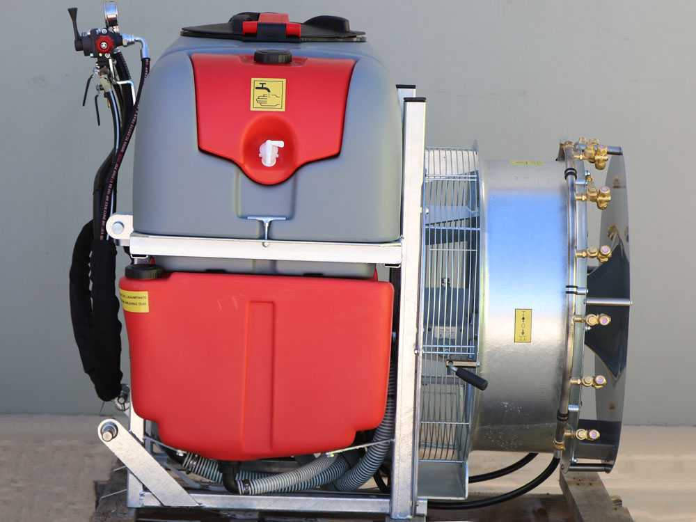AgriEuro TOP-LINE Gray Reverse 300/70 nevelspuit, 300 liter, pomp AR713, detail 9