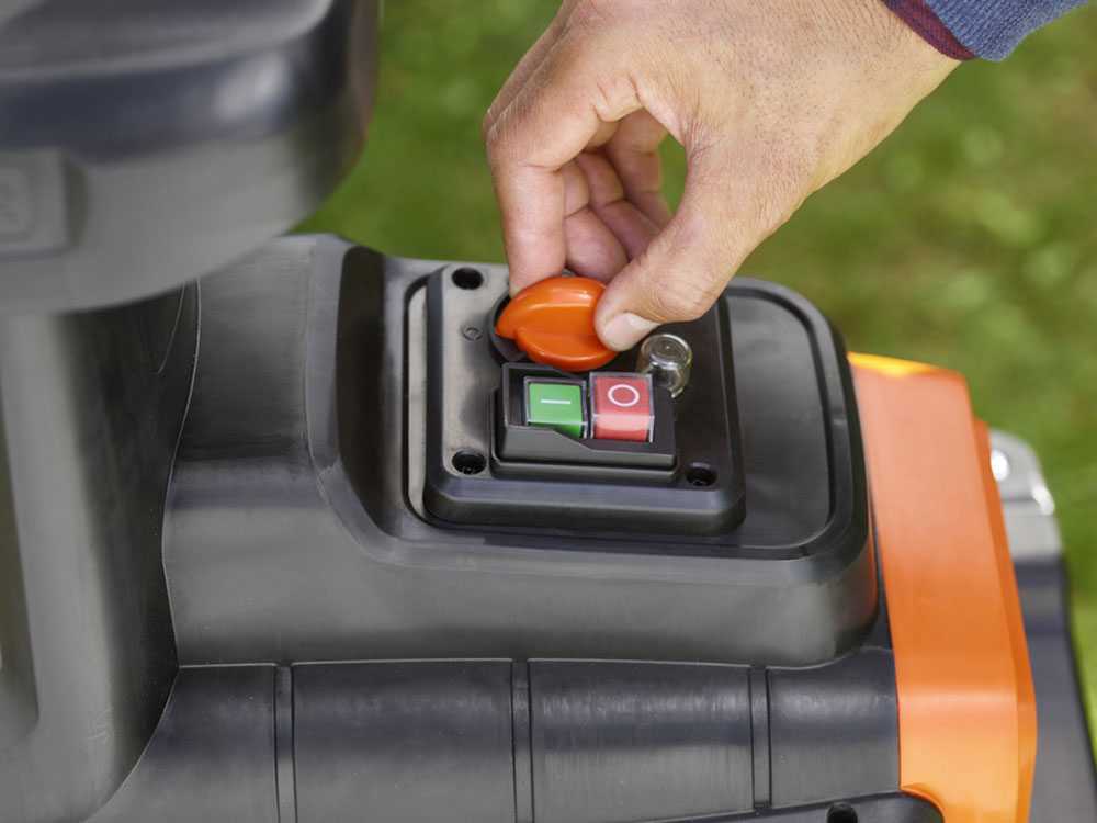 Black & Decker BEGAS5800-QS elektrische hakselaar, takken tot 45 mm, detail 10