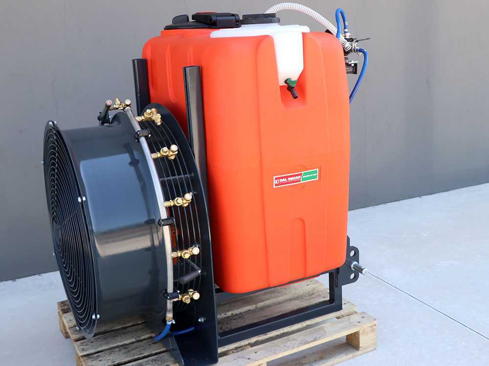 Dal Degan SOFIA 300L nevelspuit, 300 liter, pomp YP 70, detail 10