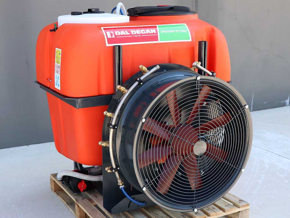 Dal Degan SOFIA EXTRA 400L nevelspuit, 400 liter, pomp YP 70, detail 10