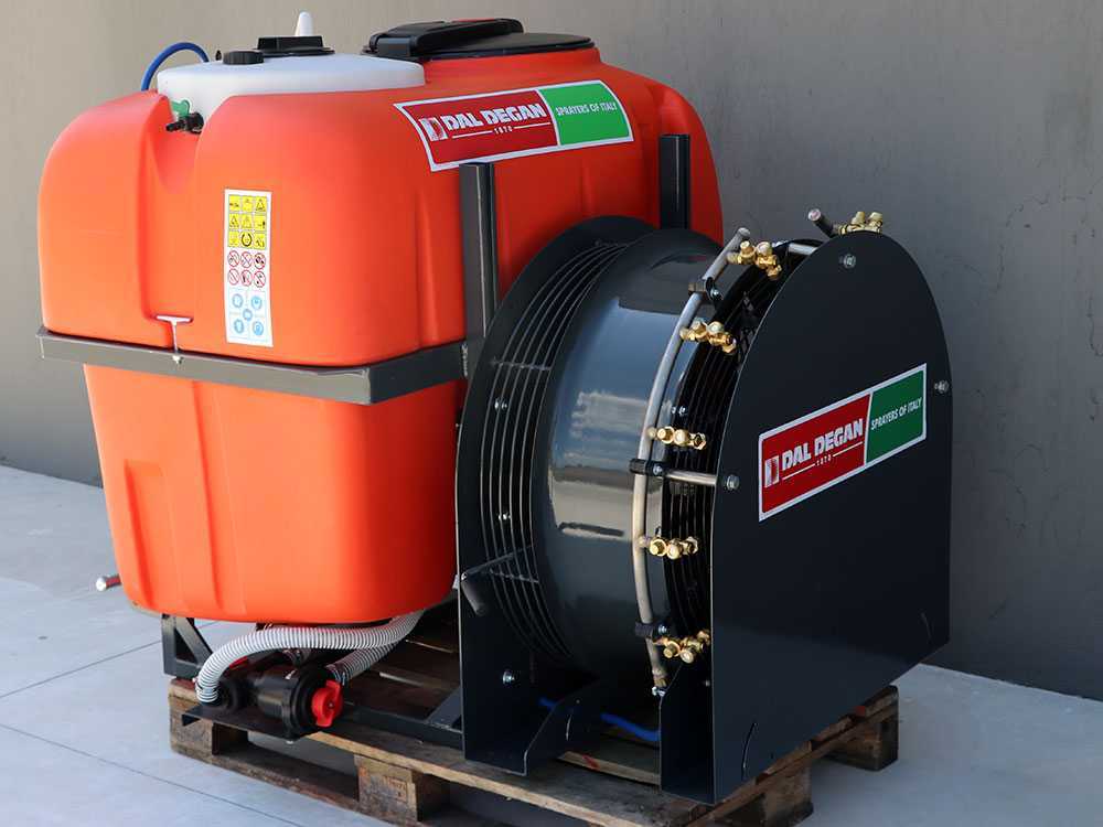 Dal Degan VOLKAN EXTRA 600L nevelspuit, 600 liter, pomp APS 71, detail 10